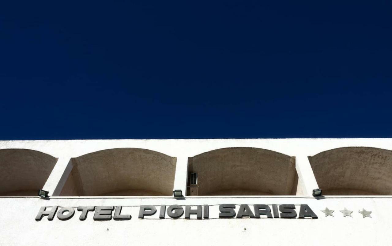 Sariza Spring Hotel Apikia  Exteriör bild