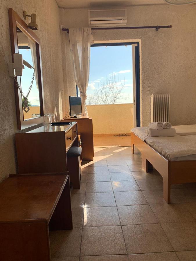 Sariza Spring Hotel Apikia  Exteriör bild